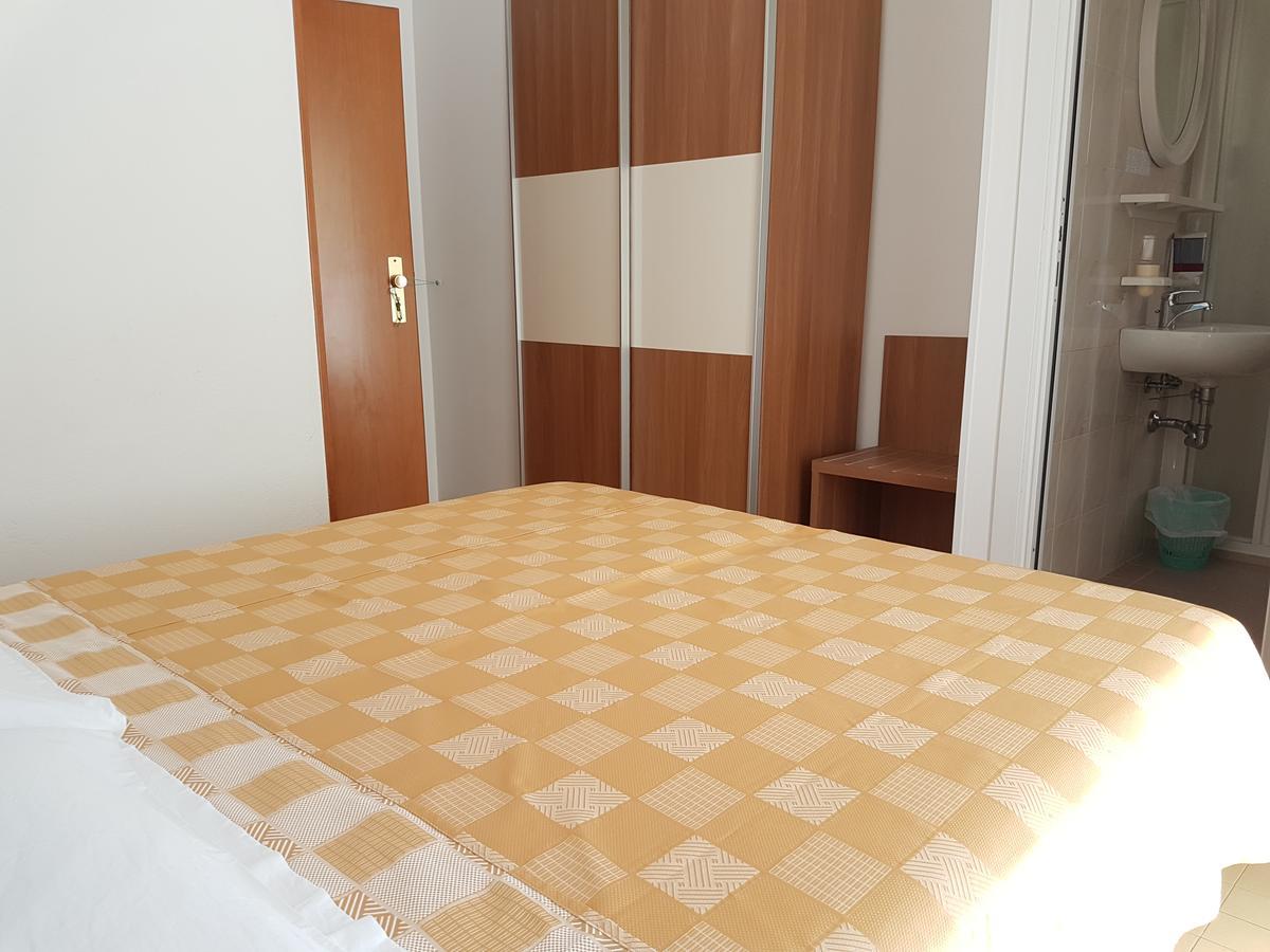 Hotel La Falena Cervia Luaran gambar